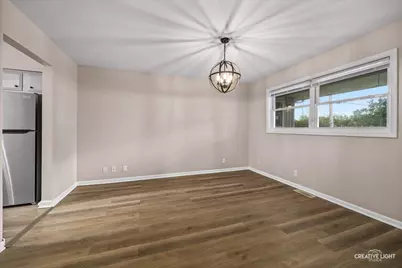 1706 Willow Street, Sycamore, IL 60178 - Photo 8