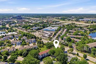 1996 Holbrook Ln, Hoffman Estates, IL 60194 - Photo 38
