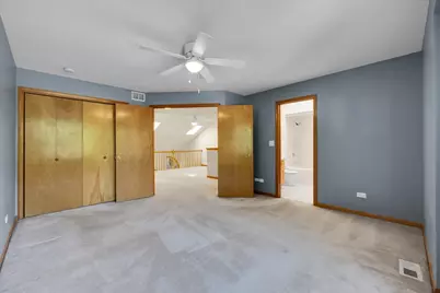 446 S Wenbriar Square, Addison, IL 60101 - Photo 24
