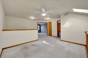 446 S Wenbriar Square, Addison, IL 60101 - Photo 22