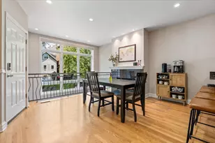1517 N Bosworth Ave, Chicago, IL 60642 - Photo 2