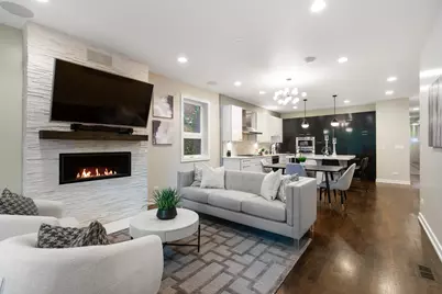 1536 W Walton Street #1, Chicago, IL 60642 - Photo 4