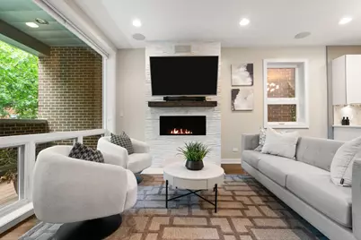 1536 W Walton Street #1, Chicago, IL 60642 - Photo 2