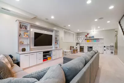 1536 W Walton Street #1, Chicago, IL 60642 - Photo 22