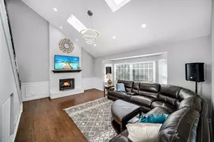 5307 Catclaw Ct, Naperville, IL 60564 - Photo 12