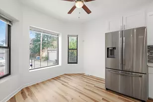 348 E 41st St, Chicago, IL 60653 - Photo 10