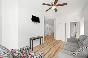 348 E 41st St, Chicago, IL 60653 - Photo 4