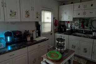 2667 Bunn Dr, Springfield, IL 62703 - Photo 2