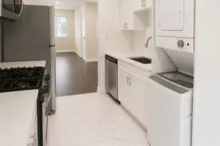 228 E Rimini Ct, Palatine, IL 60067 - Photo 6