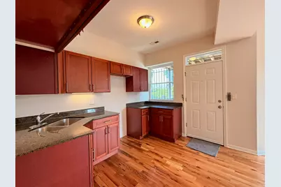 1527 E 66th Place, Chicago, IL 60637 - Photo 34