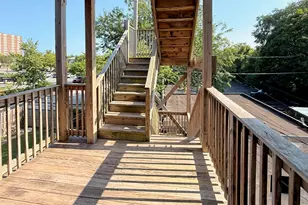 1527 E 66th Pl, Chicago, IL 60637 - Photo 36