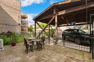 1033 N Wood St, Chicago, IL 60622 - Photo 16