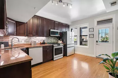 1033 N Wood Street #3, Chicago, IL 60622 - Photo 2