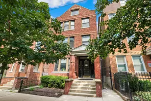 1033 N Wood St, Chicago, IL 60622 - Photo 1