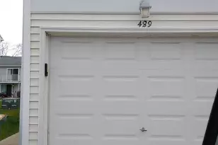 489 Meadow Green Ln, Round Lake Beach, IL 60073 - Photo 2