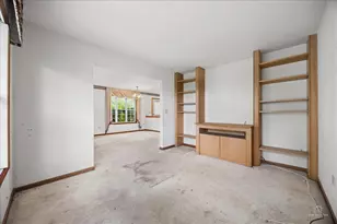 200 Westminster Ct, Schaumburg, IL 60193 - Photo 8