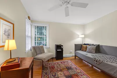 834 Forest Avenue, Elgin, IL 60120 - Photo 18