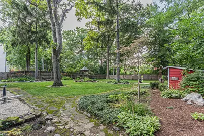 834 Forest Avenue, Elgin, IL 60120 - Photo 22