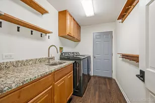 40W679 White Fence Way, Saint Charles, IL 60175 - Photo 18