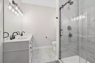 1112 S 3rd Ave, Maywood, IL 60153 - Photo 12