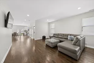 1112 S 3rd Ave, Maywood, IL 60153 - Photo 4