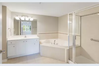 8505 Woodward Avenue #202, Woodridge, IL 60517 - Photo 16