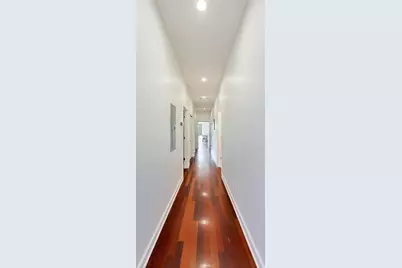 1927 W Irving Park Road #4, Chicago, IL 60613 - Photo 12