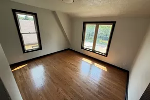 717 New York St, Waukegan, IL 60085 - Photo 12