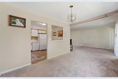 6 E Lillian Avenue #2B, Arlington Heights, IL 60004 - Photo 8