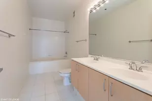 130 S Canal St, Chicago, IL 60606 - Photo 8