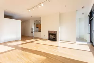 130 S Canal St, Chicago, IL 60606 - Photo 2