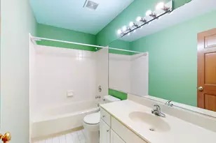 1657 Fairport Dr, Grayslake, IL 60030 - Photo 20