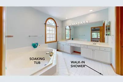 1657 Fairport Drive, Grayslake, IL 60030 - Photo 16