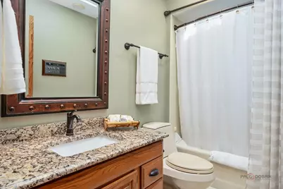 5520 Hilltop Lane, Libertyville, IL 60048 - Photo 34