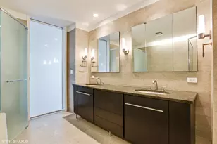 401 N Wabash Ave, Chicago, IL 60611 - Photo 14