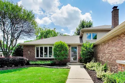2147 Green Valley Road, Darien, IL 60561 - Photo 2
