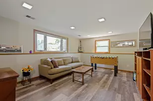 1120 Concord Ln, Hoffman Estates, IL 60192 - Photo 14