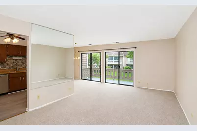 275 Kings Mill Court #C2, Schaumburg, IL 60193 - Photo 2