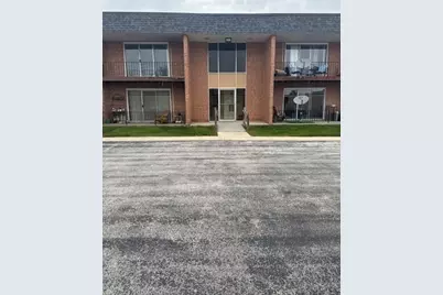 18340 Cherry Creek Drive #7, Homewood, IL 60430 - Photo 1