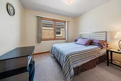 5335 N Natchez Avenue, Chicago, IL 60656 - Photo 10