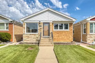 5335 N Natchez Ave, Chicago, IL 60656 - Photo 1