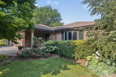 11S634 McGrath Lane, Naperville, IL 60564 - Photo 1