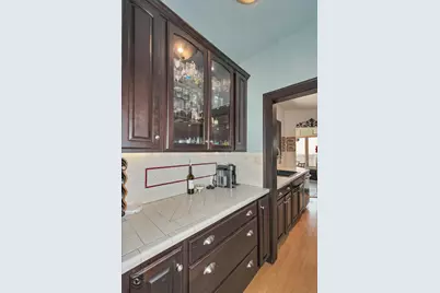 10516 S Seeley Avenue, Chicago, IL 60643 - Photo 8