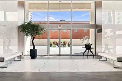 5201 S Cornell Avenue #4C, Chicago, IL 60615 - Photo 2