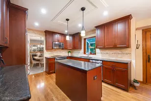 620 Canyon Ln, Elgin, IL 60123 - Photo 14