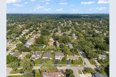 1711 Driving Park Road, Wheaton, IL 60187 - Photo 38