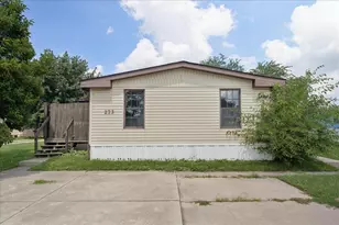273 Duke Dr, Lynwood, IL 60411 - Photo 1