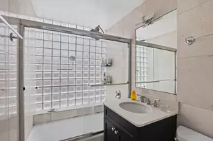 1209 N State Pkwy, Chicago, IL 60611 - Photo 18