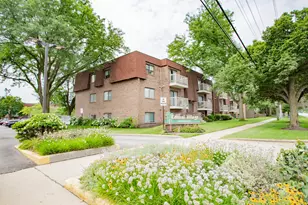 701 W Central Rd, Mount Prospect, IL 60056 - Photo 2