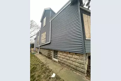 8816 S Lowe Avenue, Chicago, IL 60620 - Photo 4
